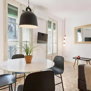 Apartment Ola Living Santa Anna, Barcelona