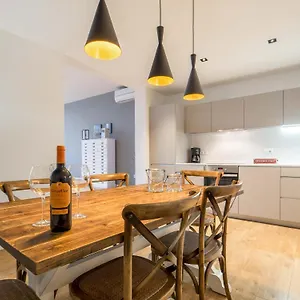  Apartment Rent Rambla Catalunya